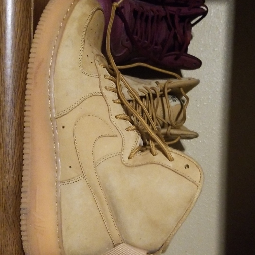 Nike air force 1s size 10